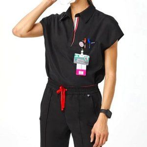 NWOT Mediclo Capri colored scrub top black size s